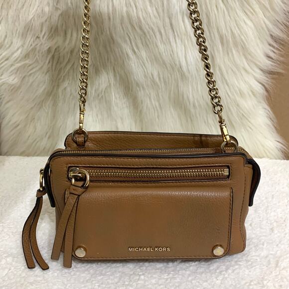 MICHAEL KORS Brown Leather Multi-compartment E/W MITCHELL Chain Camera Crossbody - Picture 10 of 16